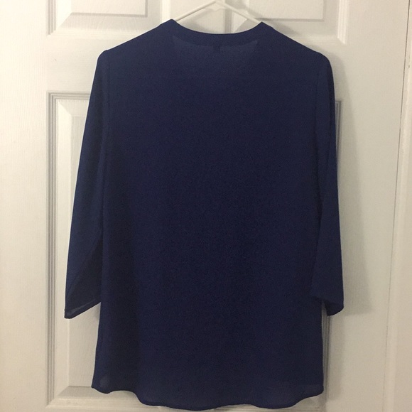 Express Blouse - Picture 5 of 5